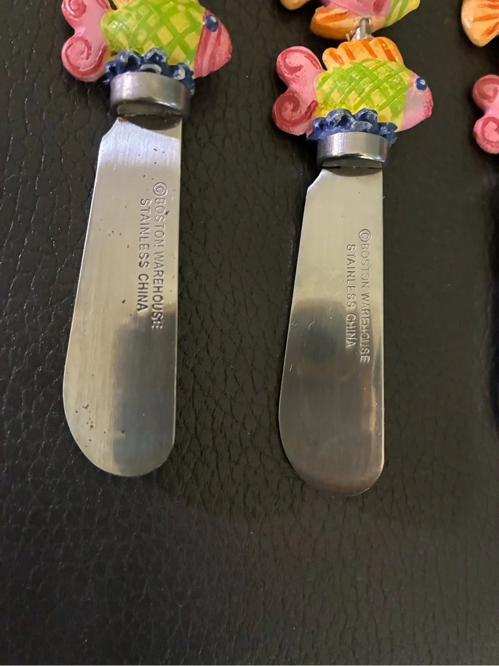 Set of 4 Boston Warehouse Stainless Steel Tropical Fish Butter/Cheese Spreaders